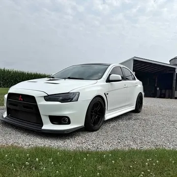 2014 Mitsubishi Lancer Evolution MR Sedan 4D