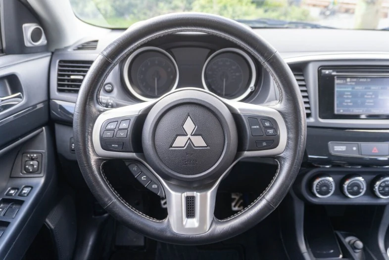 2014 Mitsubishi Lancer Evolution X 9th Gen - Image 9 of 16