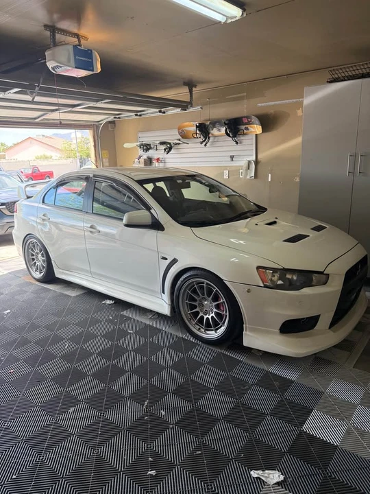 2014 Mitsubishi Lancer Evolution X 9th Gen - Image 2 of 8