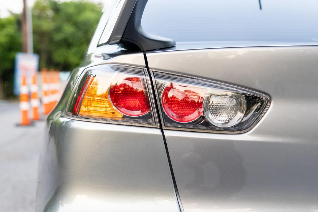 2014 Mitsubishi Lancer Evolution X 9th Gen - Image 15 of 31
