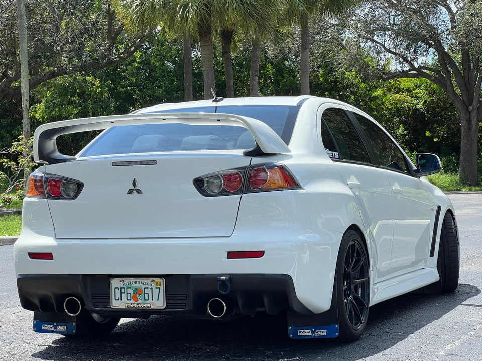 2014 Mitsubishi Lancer Evolution X 9th Gen - Image 13 of 31