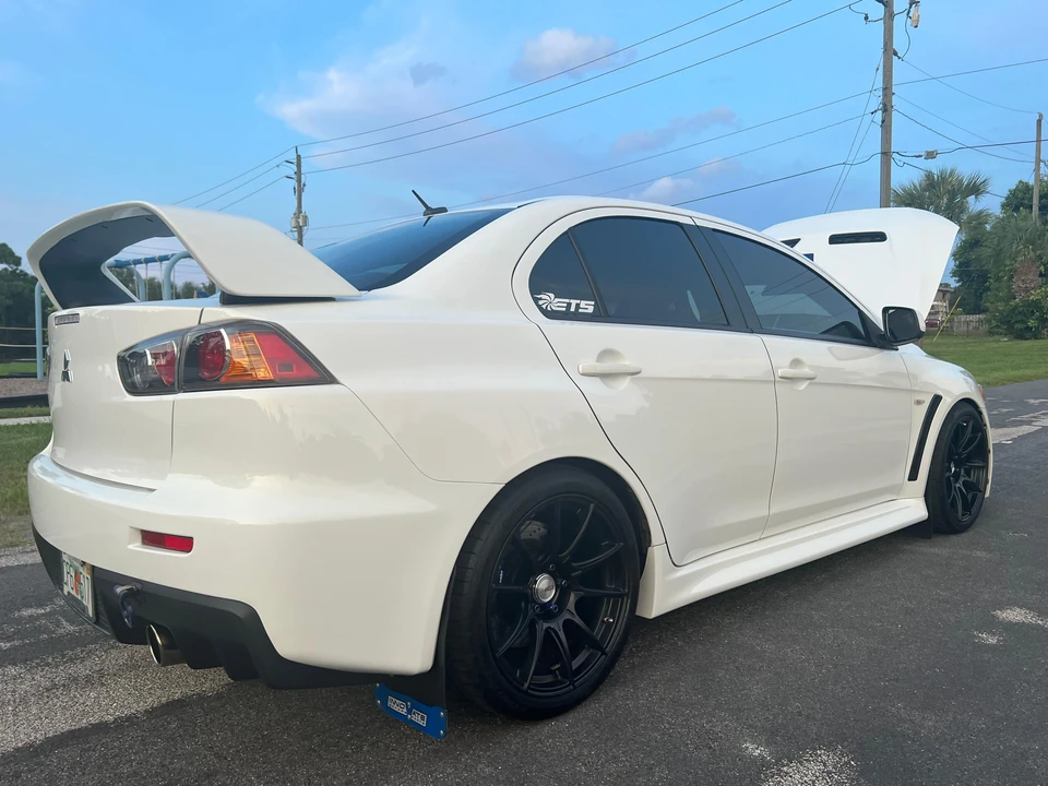 2014 Mitsubishi Lancer Evolution X 9th Gen - Image 14 of 31