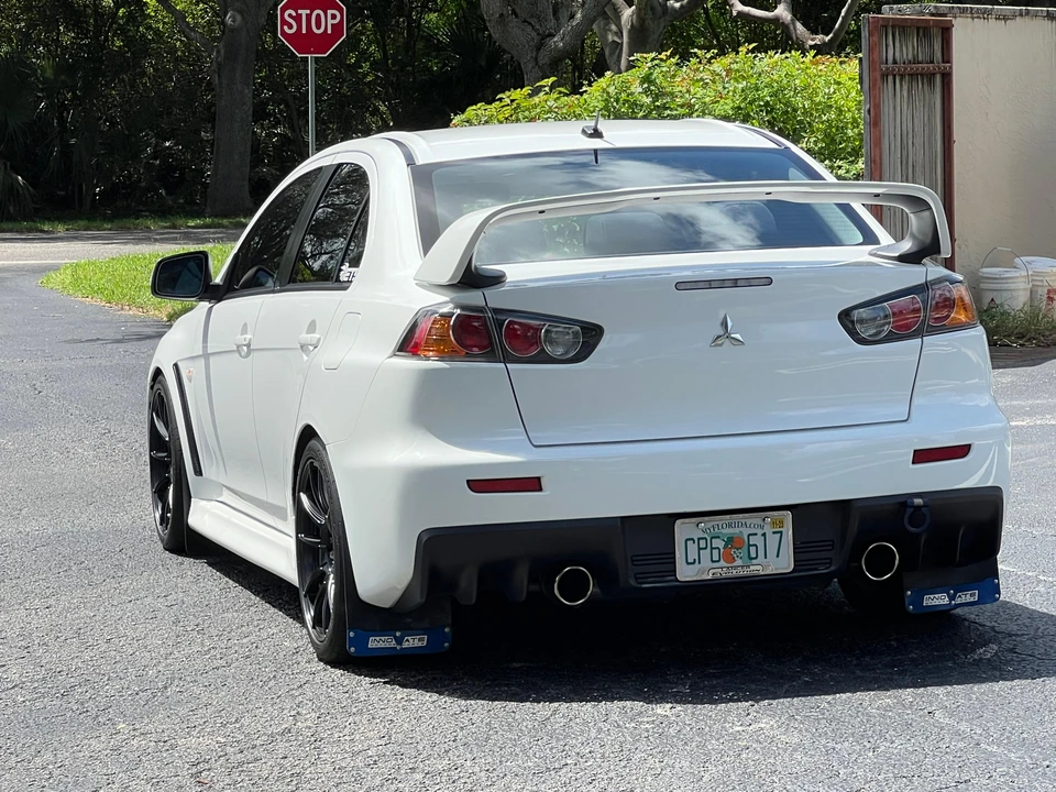 2014 Mitsubishi Lancer Evolution X 9th Gen - Image 11 of 31