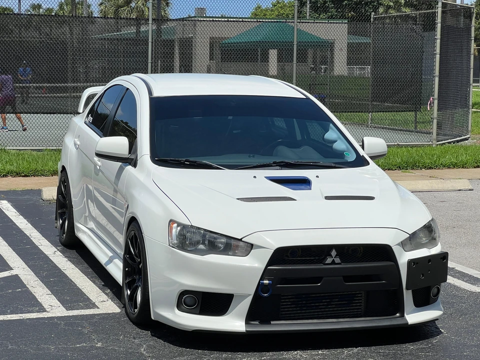 2014 Mitsubishi Lancer Evolution X 9th Gen - Image 17 of 31