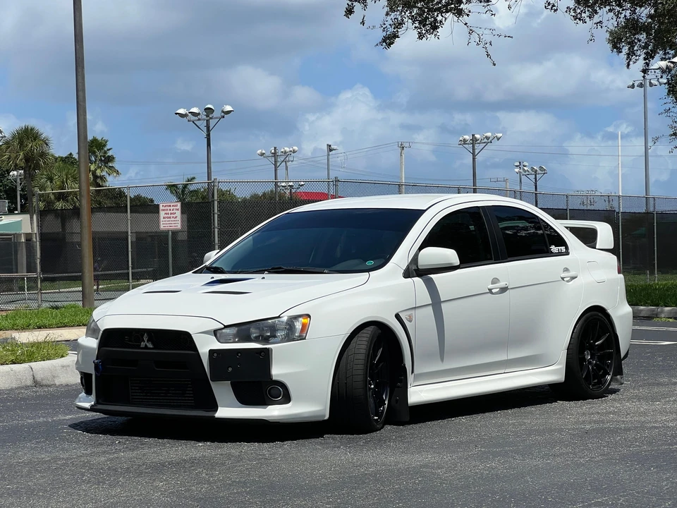 2014 Mitsubishi Lancer Evolution X 9th Gen - Image 7 of 31