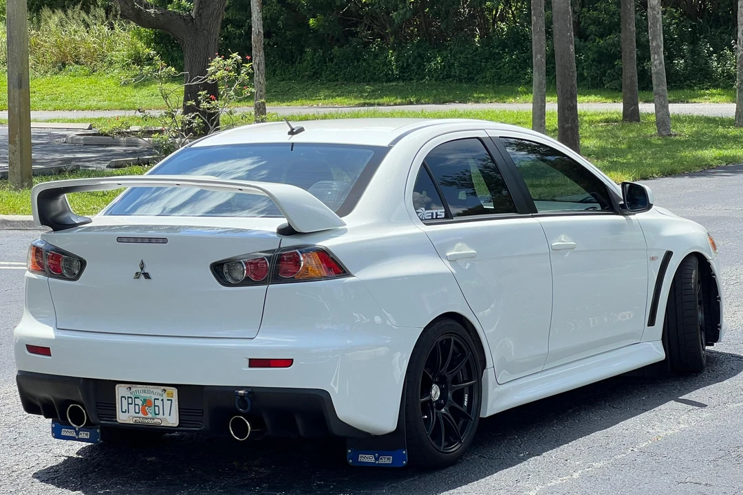 2014 Mitsubishi Lancer Evolution X 9th Gen - Image 4 of 31