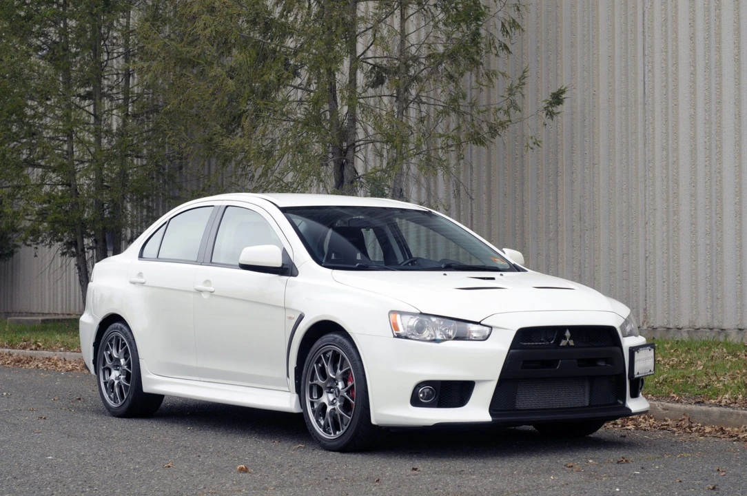 2014 Mitsubishi Lancer Evolution X 9th Gen - Image 16 of 31