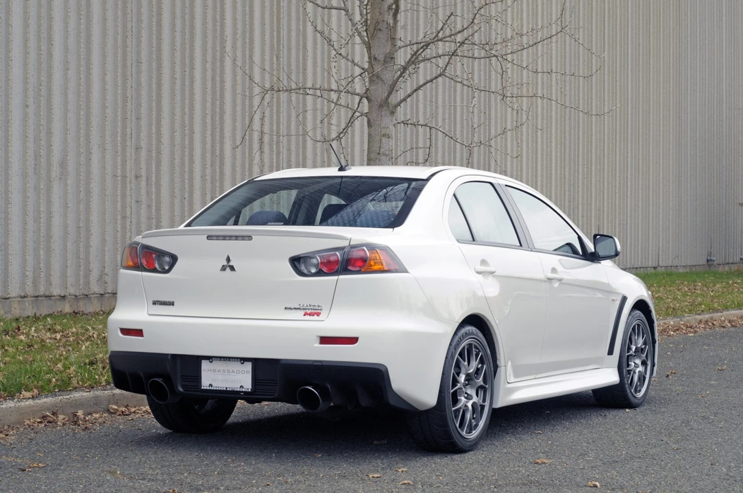 2014 Mitsubishi Lancer Evolution X 9th Gen - Image 11 of 31