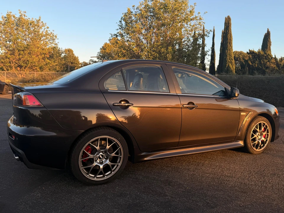 2014 Mitsubishi Lancer Evolution X 9th Gen - Image 13 of 31