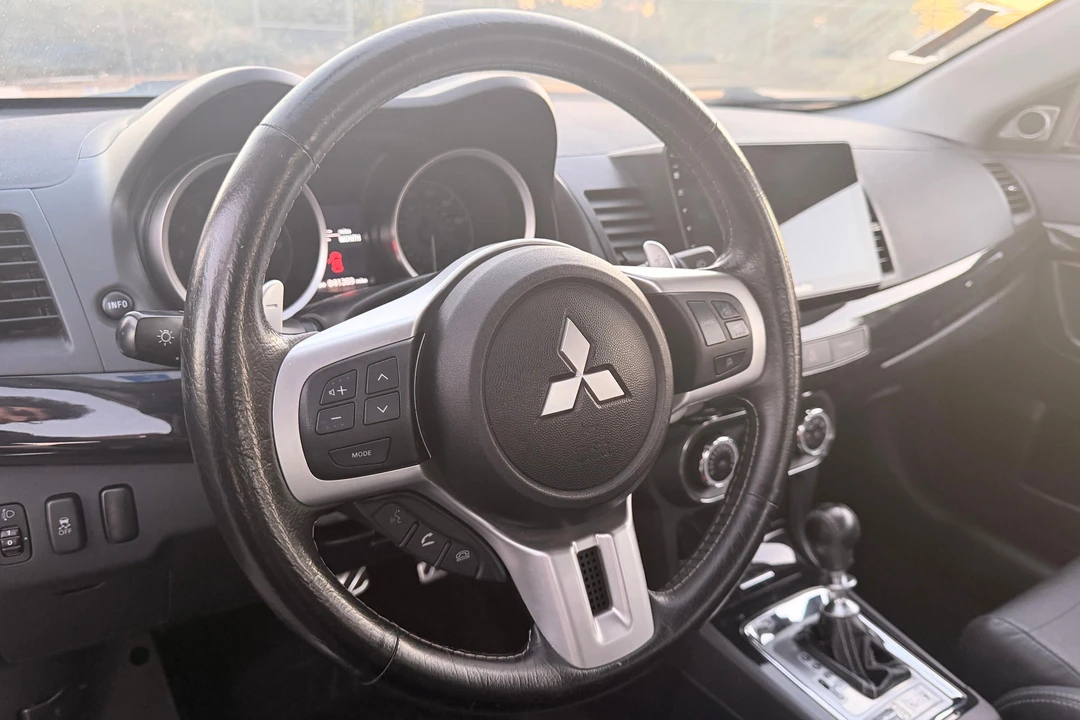 2014 Mitsubishi Lancer Evolution X 9th Gen - Image 21 of 31