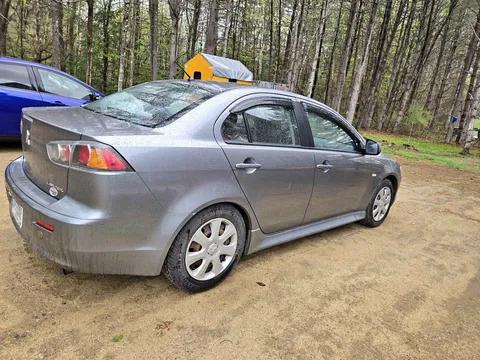 2014 Mitsubishi Lancer SE
