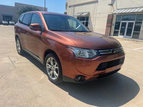 2014 Mitsubishi Outlander GT Sport Utility 4D