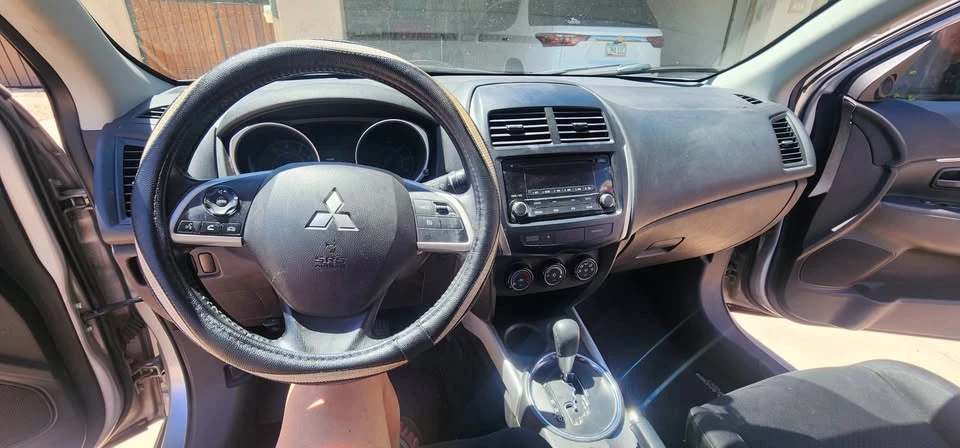 2014 Mitsubishi Outlander Sport - Image 6 of 9