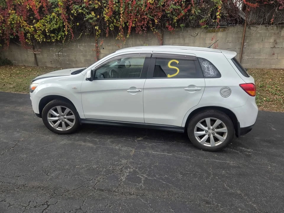 2014 Mitsubishi Outlander Sport - Image 2 of 10