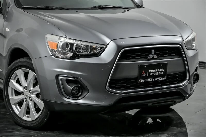 2014 Mitsubishi Outlander Sport - Image 2 of 12