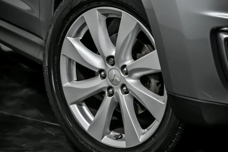 2014 Mitsubishi Outlander Sport - Image 3 of 12