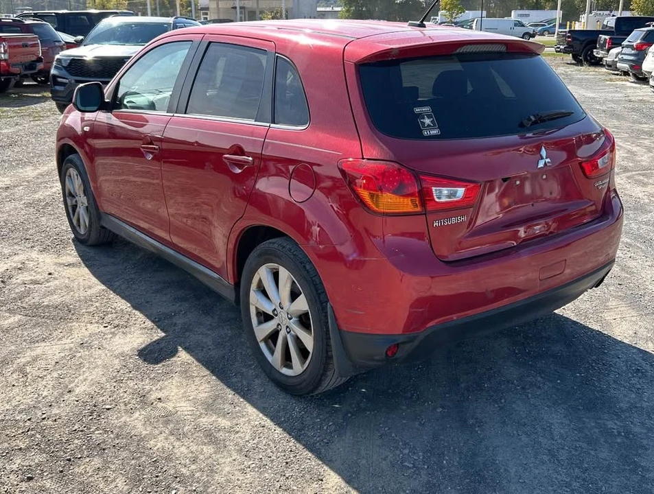 2014 Mitsubishi Outlander Sport - Image 3 of 5