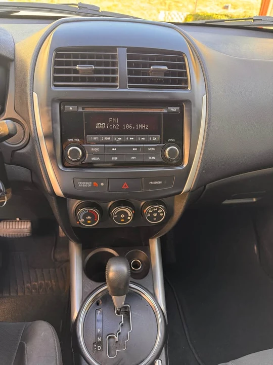 2014 Mitsubishi Outlander Sport - Image 12 of 16