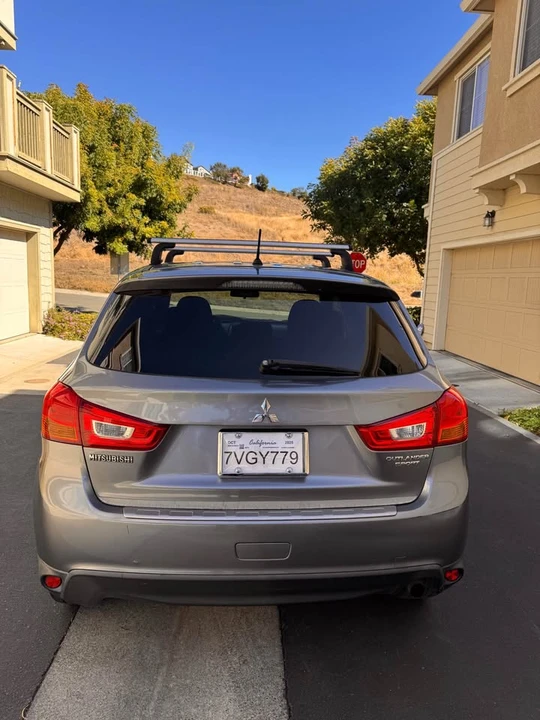 2014 Mitsubishi Outlander Sport - Image 4 of 16