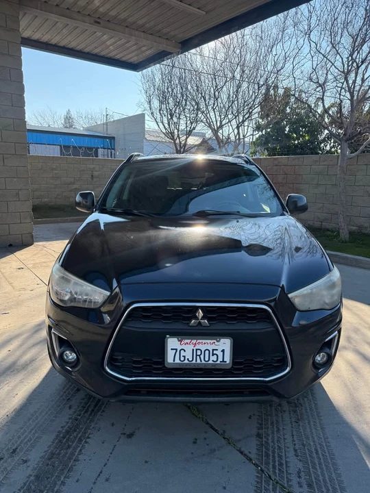 2014 Mitsubishi Outlander Sport - Image 2 of 17