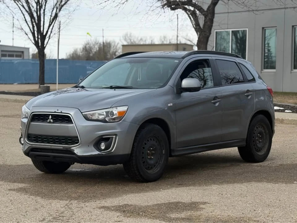 2014 Mitsubishi RVR - Image 2 of 11