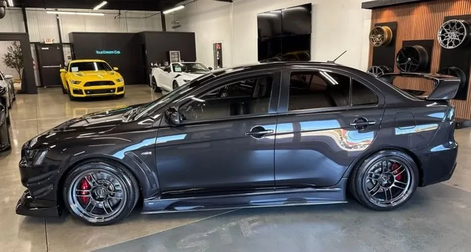 2014 Mitsubishi Lancer Evolution X 9th Gen - Image 2 of 18