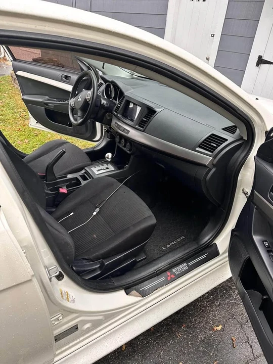 2014 Mitsubishi Lancer 10th Gen - Image 8 of 8