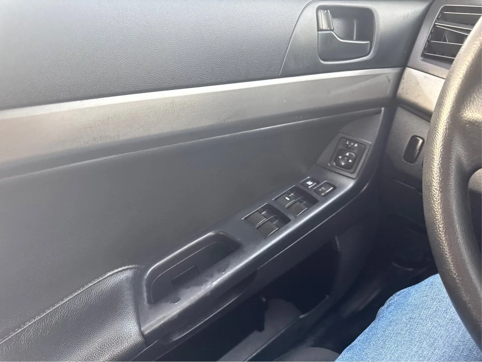 2014 Mitsubishi Lancer 10th Gen - Image 15 of 18