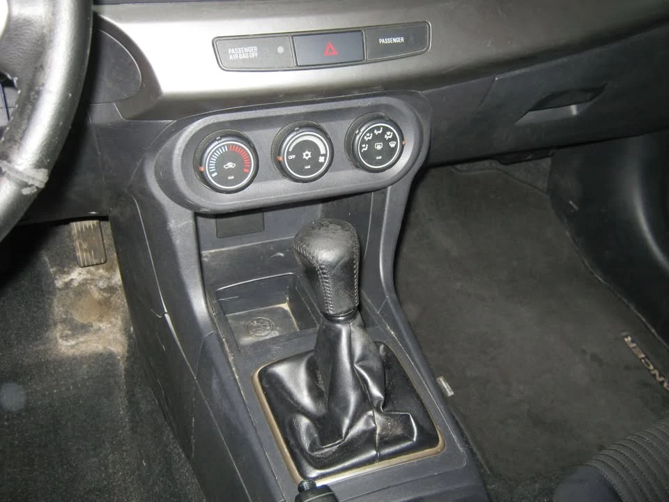 2014 Mitsubishi Lancer 10th Gen - Image 10 of 10
