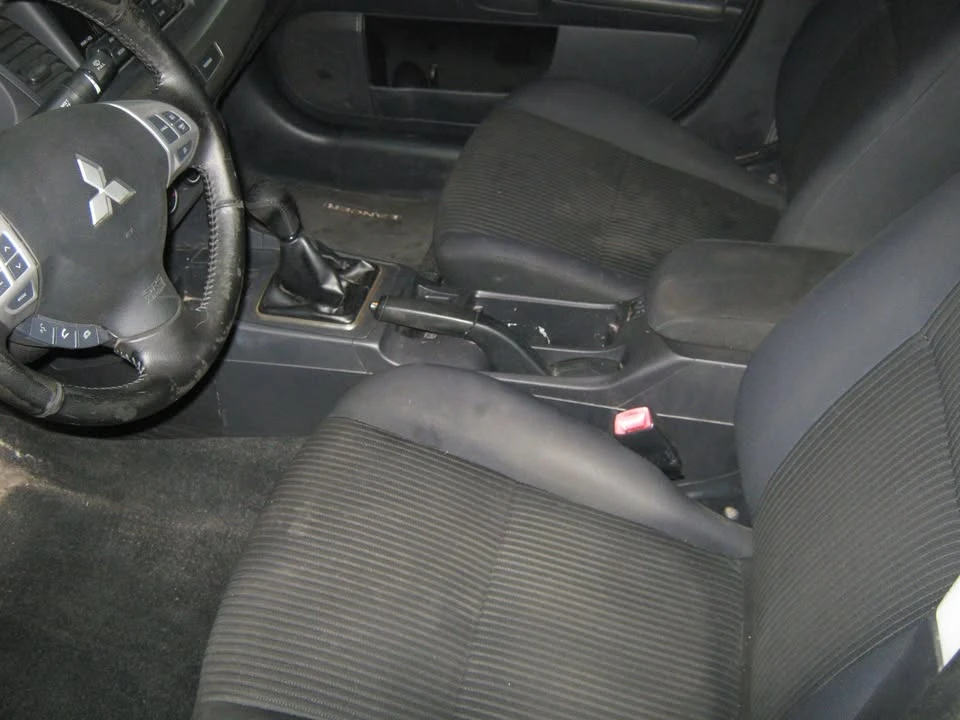 2014 Mitsubishi Lancer 10th Gen - Image 9 of 10
