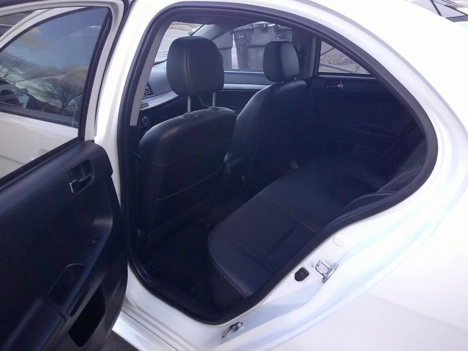 2014 Mitsubishi Lancer 10th Gen - Image 10 of 17