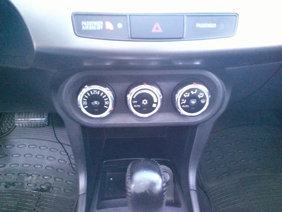 2014 Mitsubishi Lancer 10th Gen - Image 14 of 17
