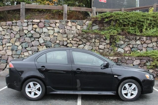 2014 Mitsubishi Lancer 9th Gen - Image 2 of 15