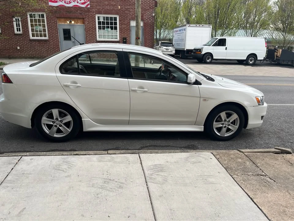 2014 Mitsubishi Lancer 9th Gen - Image 4 of 7