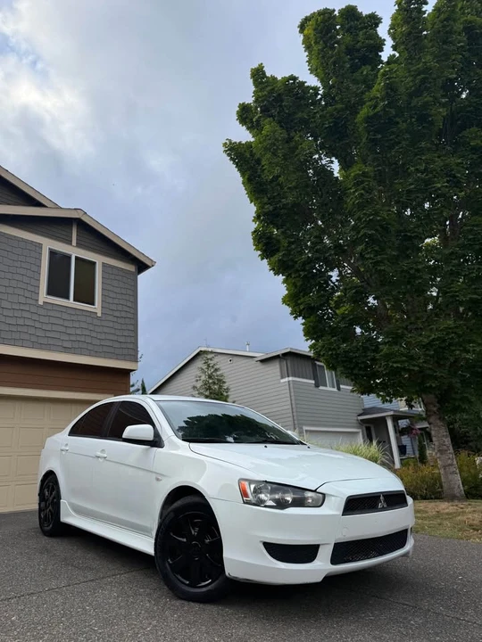 2014 Mitsubishi Lancer 10th Gen - Image 9 of 9