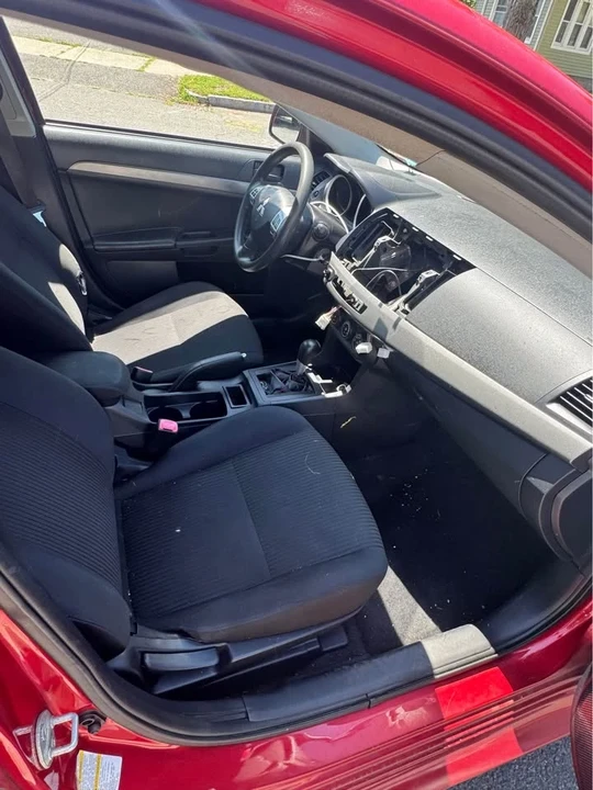 2014 Mitsubishi Lancer 10th Gen - Image 7 of 12
