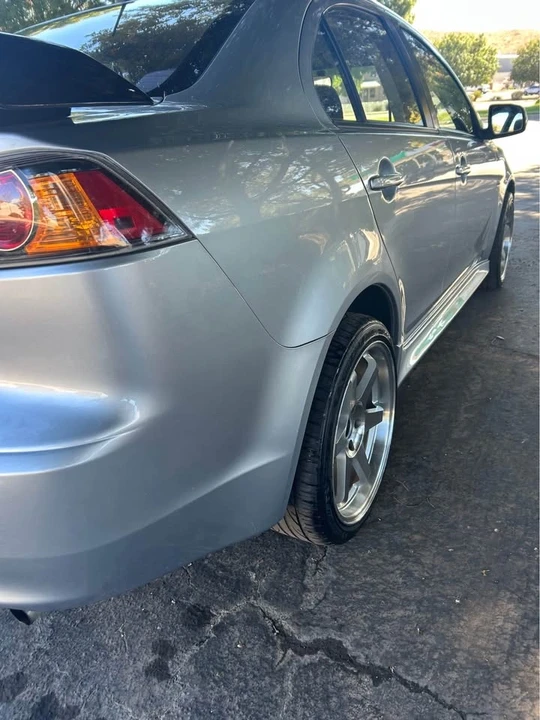 2014 Mitsubishi Lancer 10th Gen - Image 4 of 19