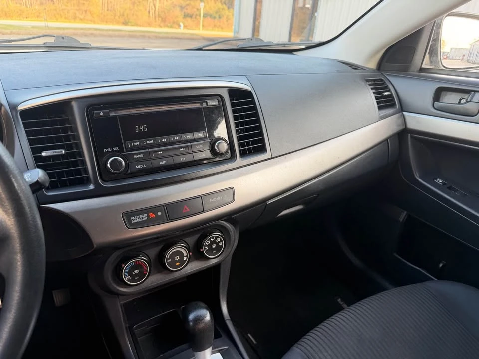 2014 Mitsubishi Lancer 10th Gen - Image 16 of 18