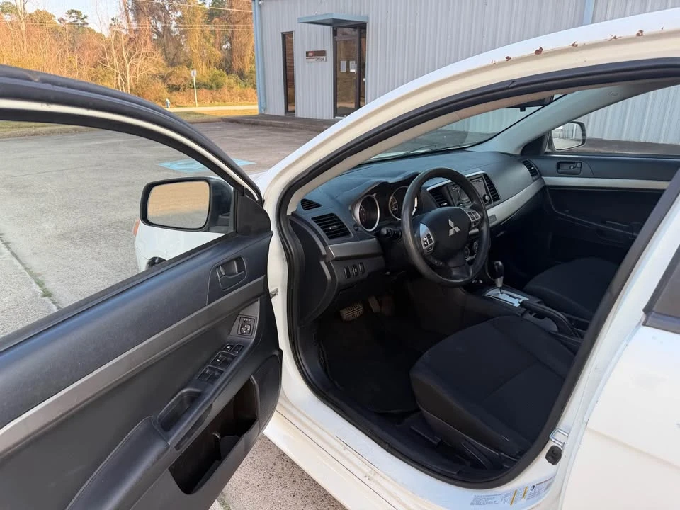 2014 Mitsubishi Lancer 10th Gen - Image 13 of 18