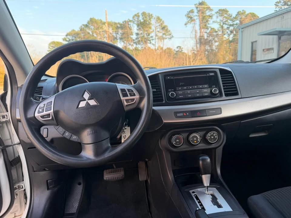 2014 Mitsubishi Lancer 10th Gen - Image 15 of 18