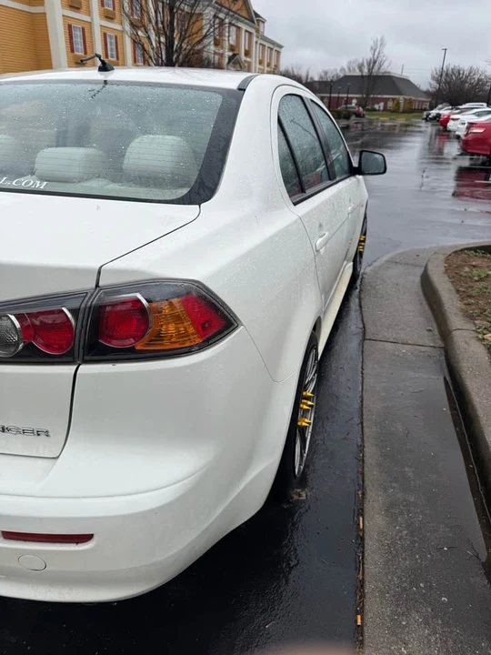 2014 Mitsubishi Lancer 9th Gen - Image 6 of 11