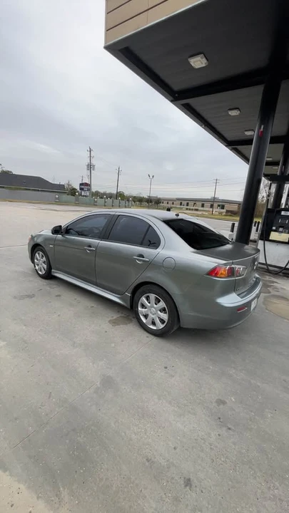 2014 Mitsubishi Lancer 10th Gen - Image 9 of 13