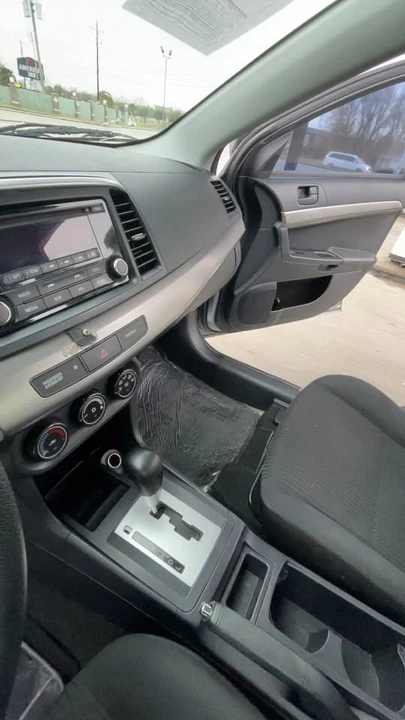 2014 Mitsubishi Lancer 10th Gen - Image 7 of 13
