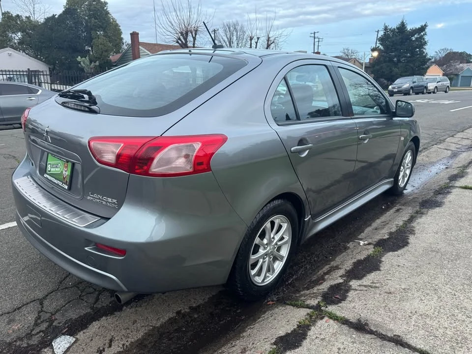 2014 Mitsubishi Lancer 10th Gen - Image 4 of 11