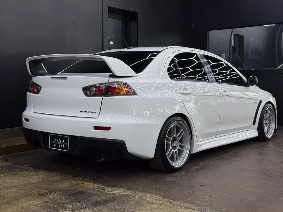 2014 Mitsubishi Lancer Evolution X 9th Gen - Image 9 of 20