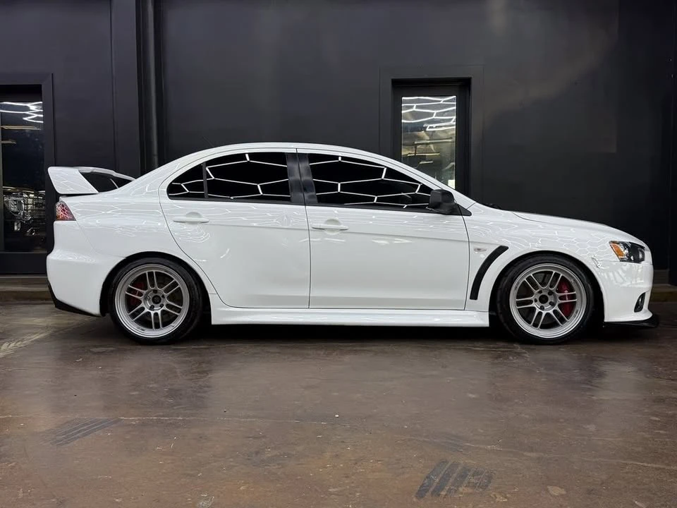 2014 Mitsubishi Lancer Evolution X 9th Gen - Image 10 of 20