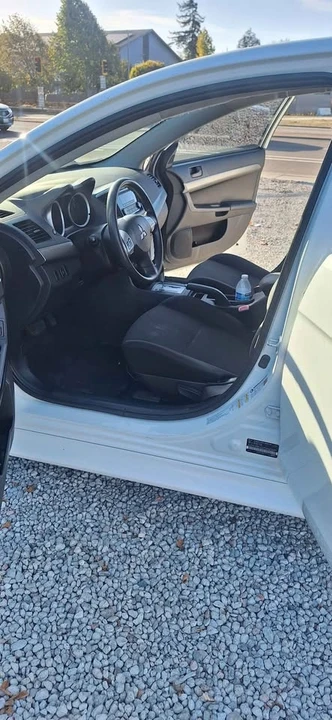 2014 Mitsubishi Lancer 10th Gen - Image 11 of 20