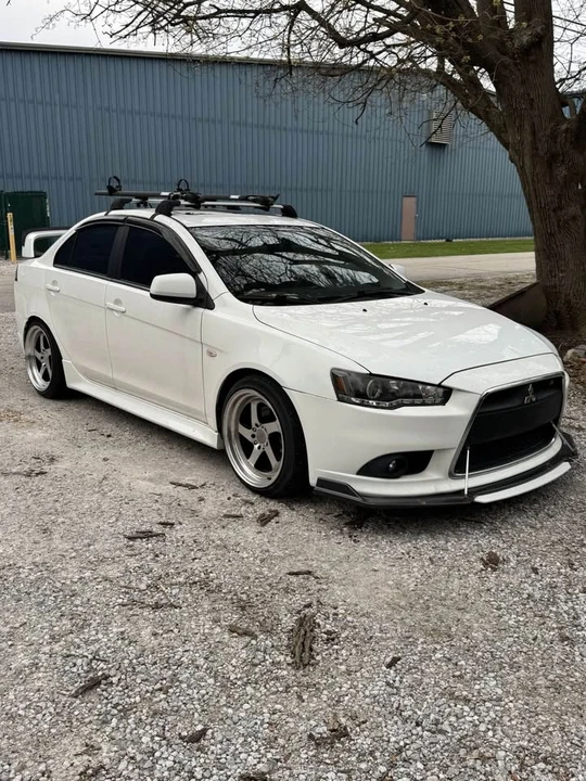 2014 Mitsubishi Lancer 10th Gen - Image 3 of 4