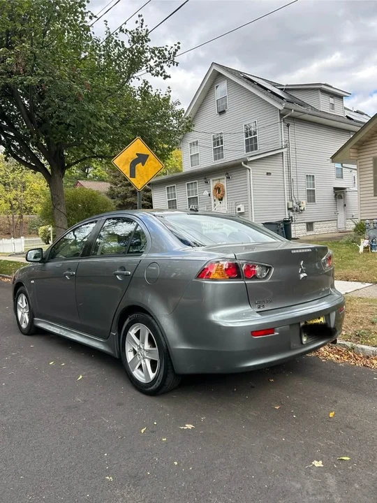 2014 Mitsubishi Lancer 10th Gen - Image 4 of 7