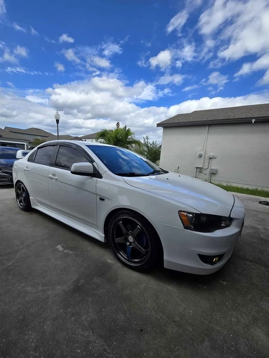 2014 Mitsubishi Lancer 10th Gen - Image 3 of 10